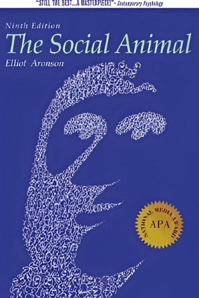 cover page of The Social Animal by Elliot Aronson